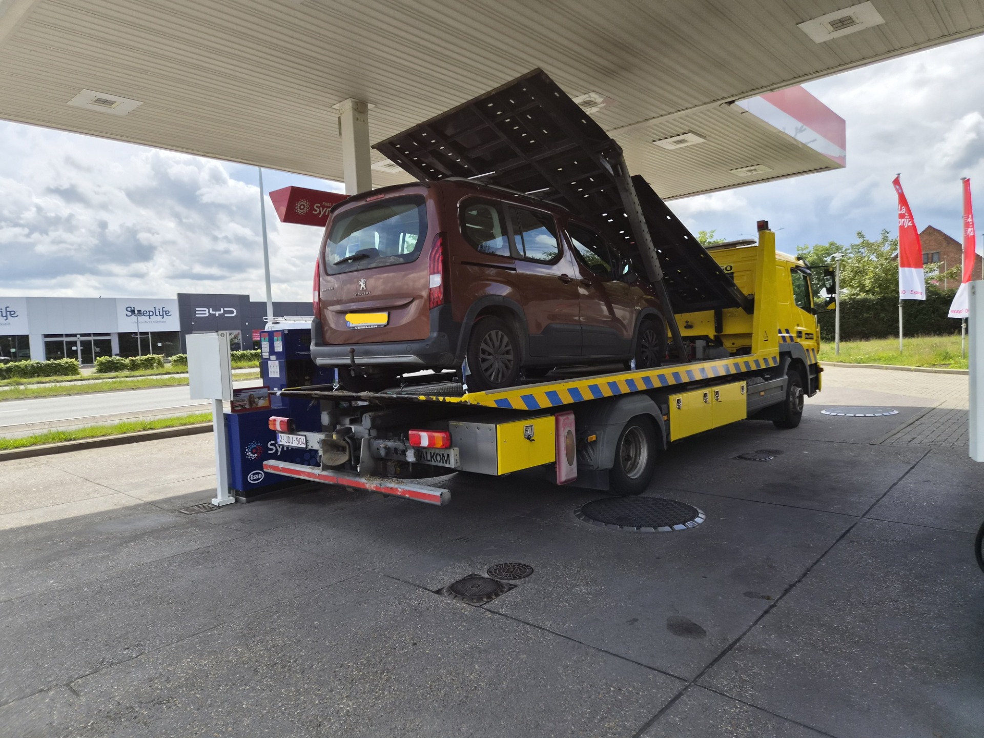 Takelwagen van Trans2Go Depannage tijdens 24/7 interventie in Turnhout, Ravels en omgeving